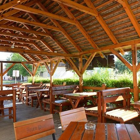 Zlatni Klas Ζρένιανιν Εξωτερικό φωτογραφία